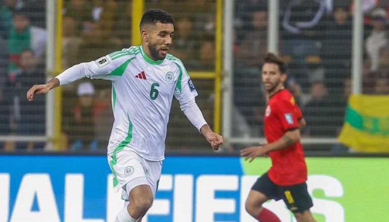 قندوسي نجم منتخب الجزائر