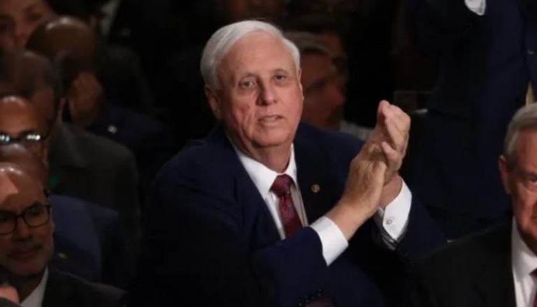 السيناتور الجمهوري جيم جاستس 