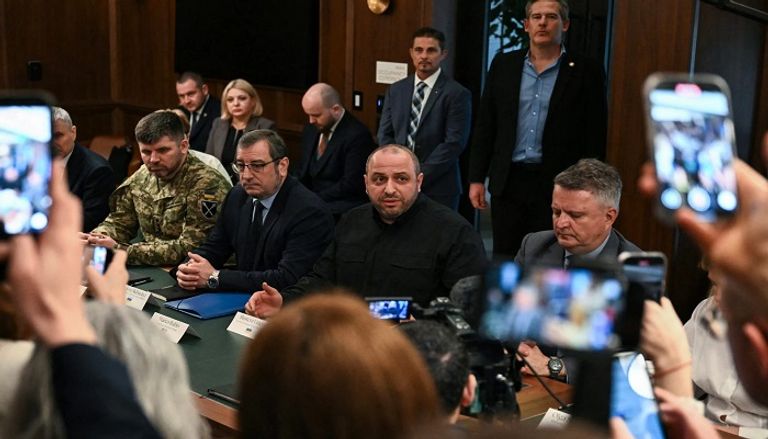 ماركو روبيو مع عمروف