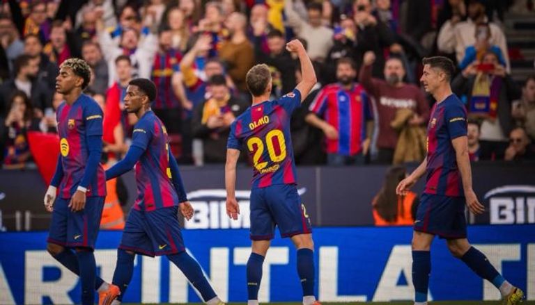 موعد مباراة برشلونة وأتلتيكو مدريد اليوم 