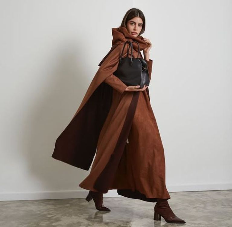 العباية الإماراتية