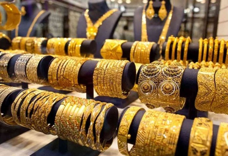 كم وصل سعر مثقال الذهب اليوم في العراق عيار 21؟ مشغولات ذهبية