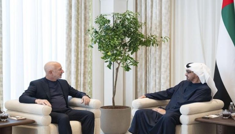 جانب من اللقاء - وام