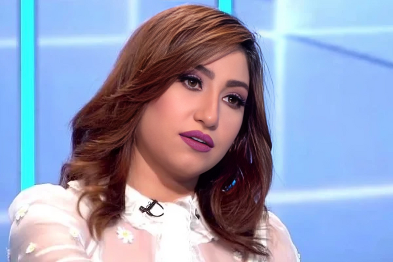 الفنانة بوسي
