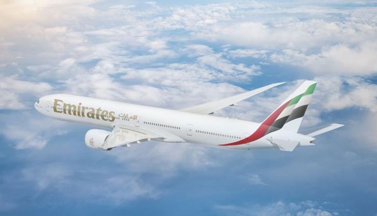 طائرة تابعة لطيران الإمارات