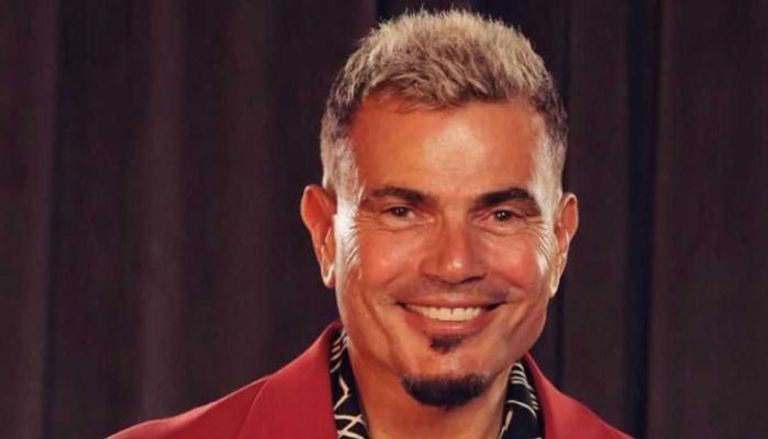 عمرو دياب يشعل أجواء الحفلات