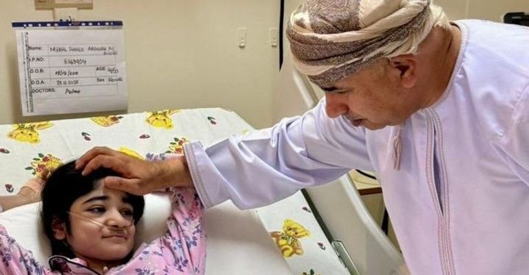 الطفلة العُمانية ميرال البلوشي