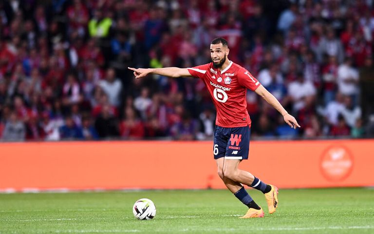 نبيل بن طالب نبيل بن طالب نجم منتخب الجزائر