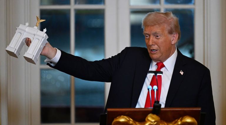 دونالد ترامب 