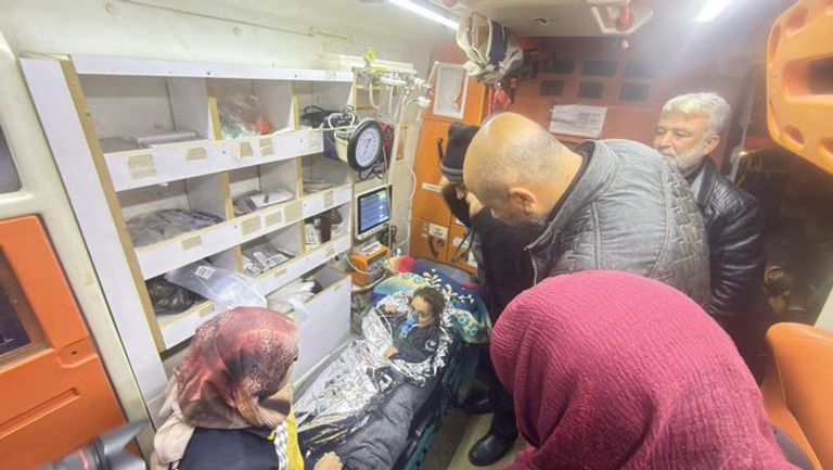 إنقاذ الطفلة شذى في إدلب