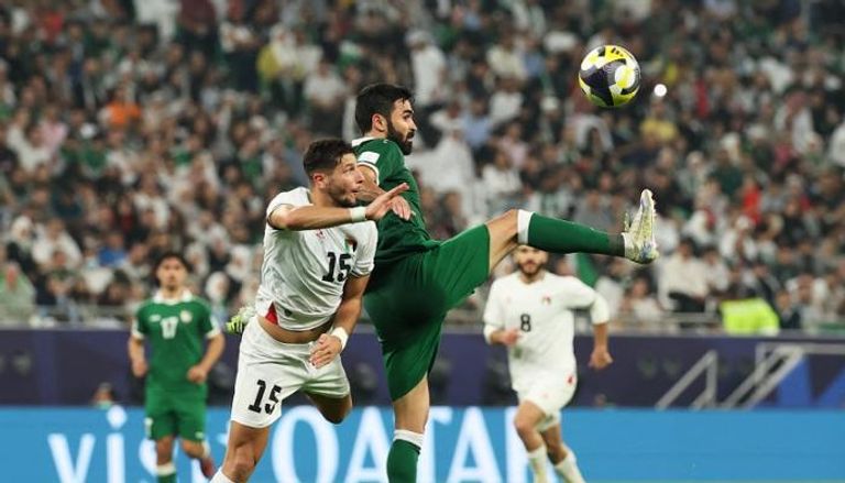 من مباراة فلسطين وسوريا في كأس العرب