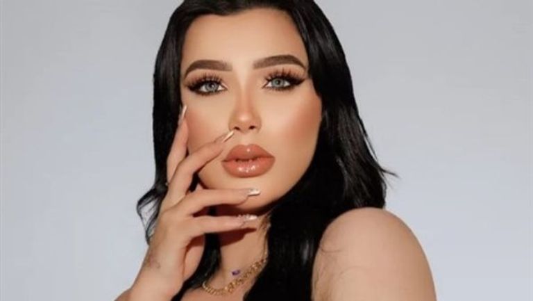 الراقصة شروق