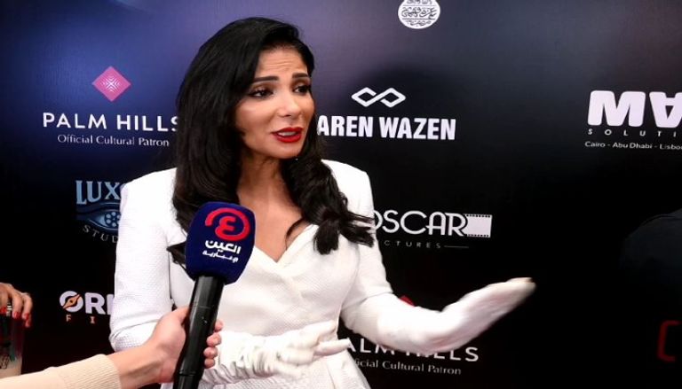 كواليس مشاركة منى زكي في فيلم الست كواليس مشاركة منى زكي في فيلم الست