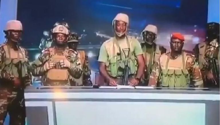 عسكريون يعلنون عزل رئيس بنين