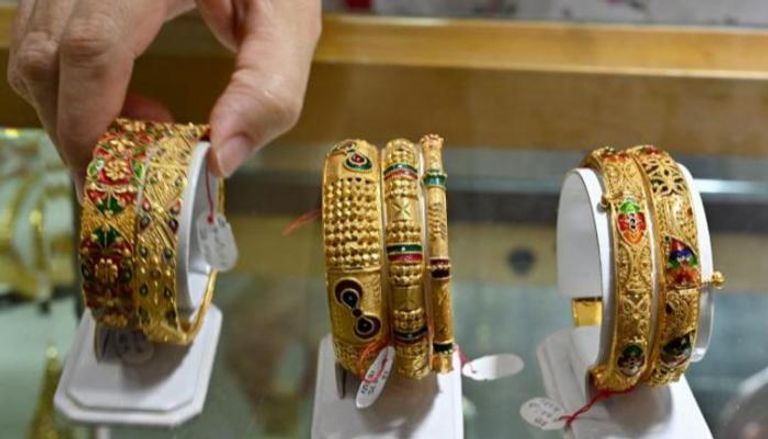 مشغولات ذهبية