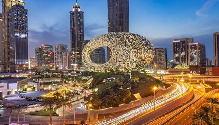 دبي تعزز مسيرة التحول الرقمي