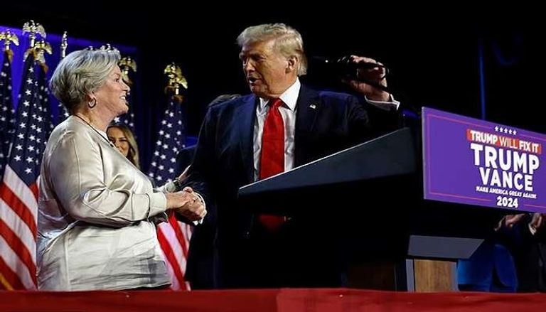 ترامب وسوزي وايلز