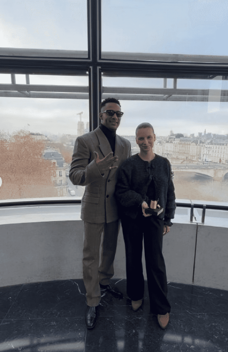 الفنان محمد رمضان وزوجة وزير الثقافة الفرنسي السابق الفنان محمد رمضان