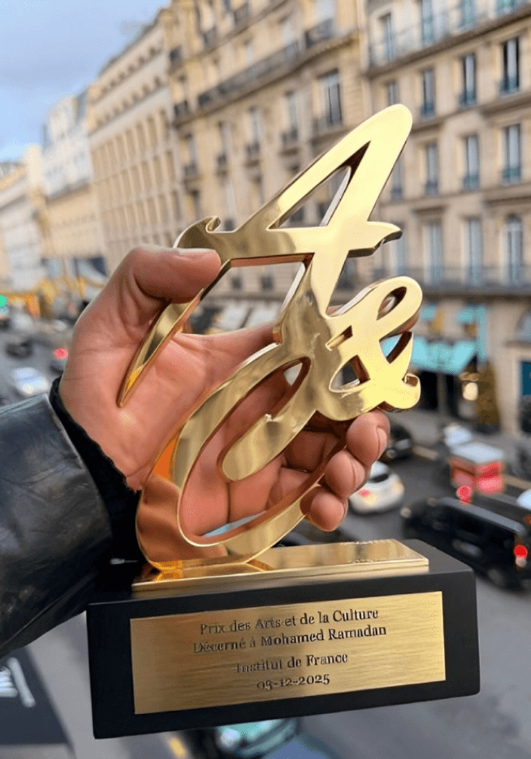 الفنان محمد رمضان الفنان محمد رمضان