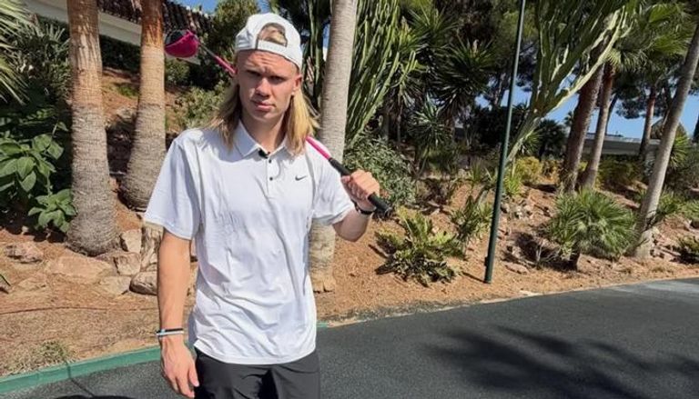 النرويجي إيرلينغ هالاند مهاجم مانشستر سيتي