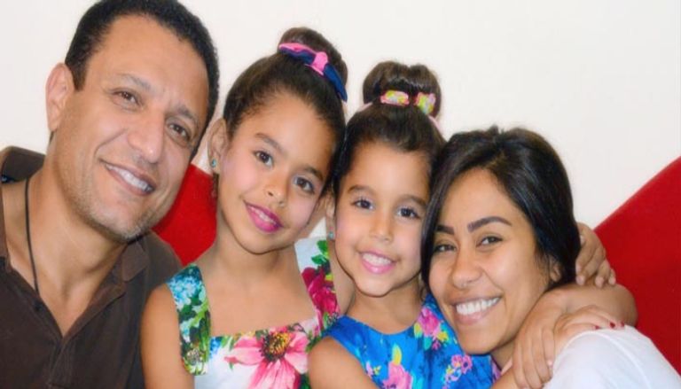 حقيقة منع شيرين عبدالوهاب من رؤية ابنتيها حقيقة منع شيرين عبدالوهاب من رؤية ابنتيها