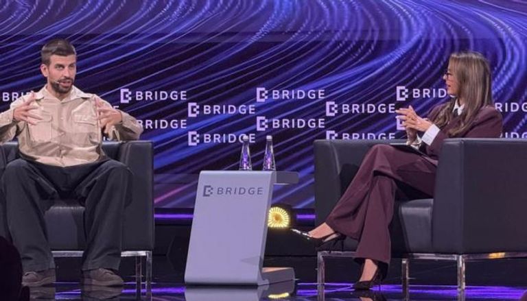 جيرارد بيكيه يعلن توسع دوري الملوك