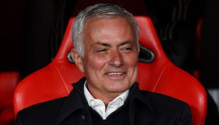 جوزيه مورينيو مدرب بنفيكا البرتغالي