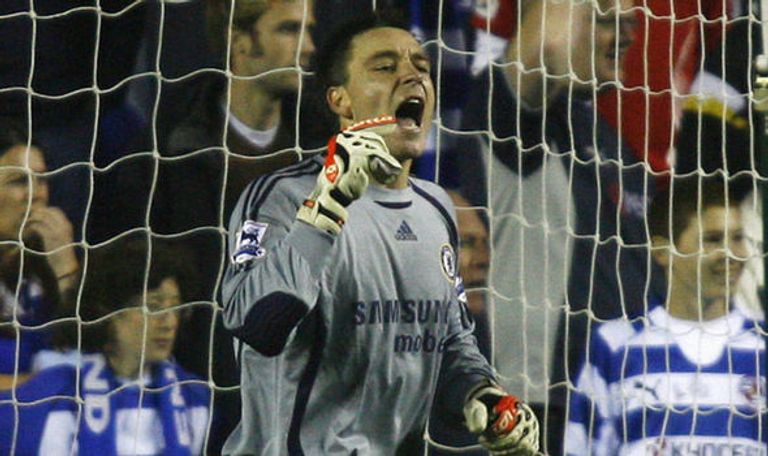 هاري كين في دور حارس المرمى