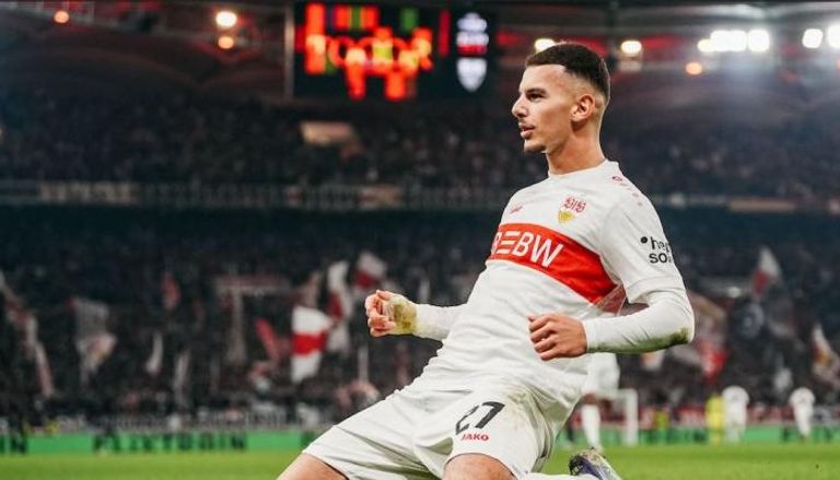 بوعناني لاعب شتوتغارت