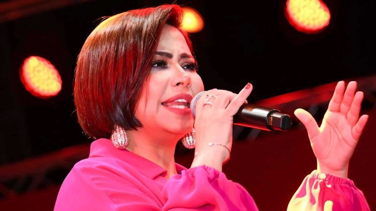 الفنانة شيرين عبدالوهاب