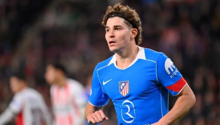 جوليان ألفاريز مهاجم أتلتيكو مدريد