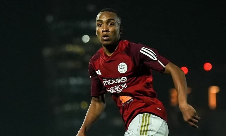 أشرف عبادة فلاديمير بيتكوفيتش، مدرب منتخب الجزائر