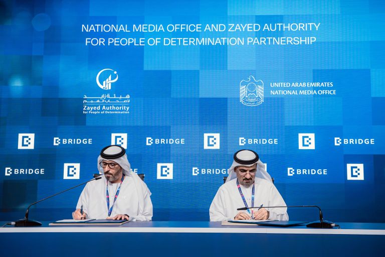 تعاون بين «بريدج» و«زايد لأصحاب الهمم»