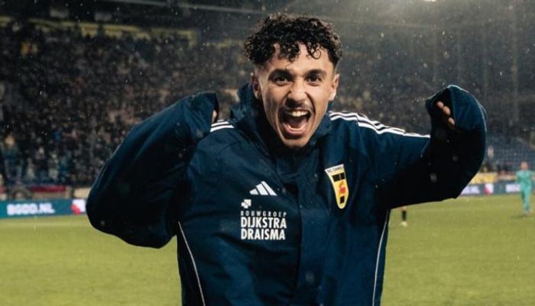 الموهبة الجزائرية هشام فراح