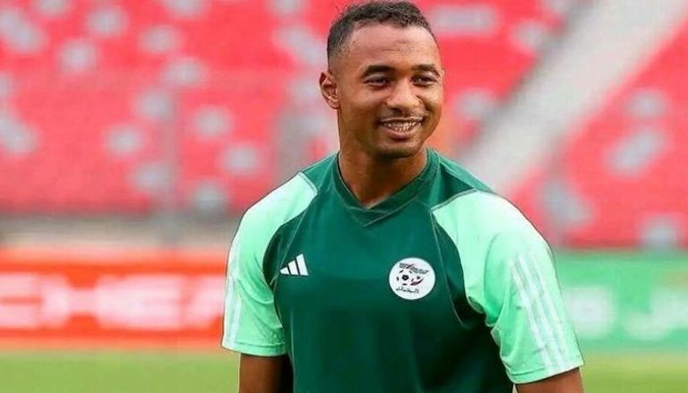 سمير شرقي، نجم منتخب الجزائر