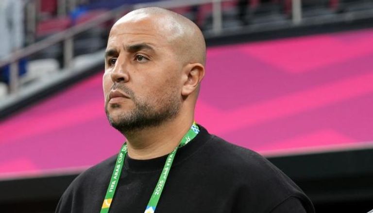 بوقرة مدرب منتخب الجزائر الرديف