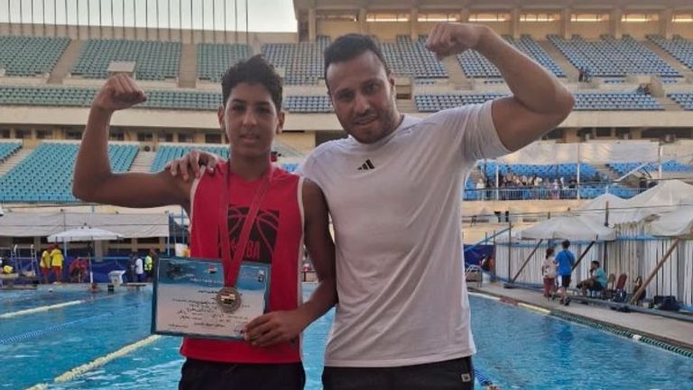 والدة يوسف تكذب التقرير الطبي