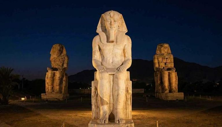  تمثال أمنحتب الثالث بعد ترميمه