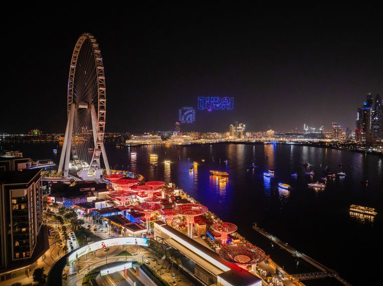 الإمارات تقدم مزيجاً فريداً من الثقافة والمغامرة