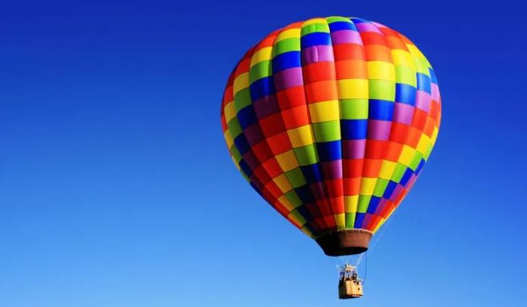 الإمارات تقدم مزيجاً فريداً من الثقافة والمغامرة