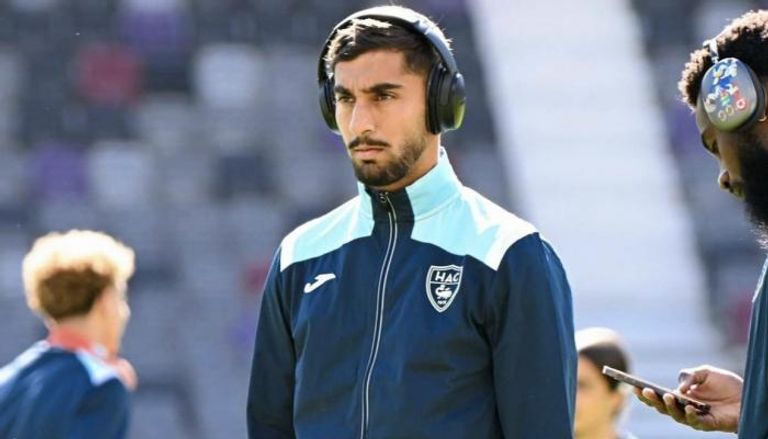 زواوي مدافع لوهافر الفرنسي