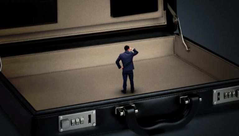 الوحدة في العمل شعور يعززه استخدام الذكاء الاصطناعي (Axios)