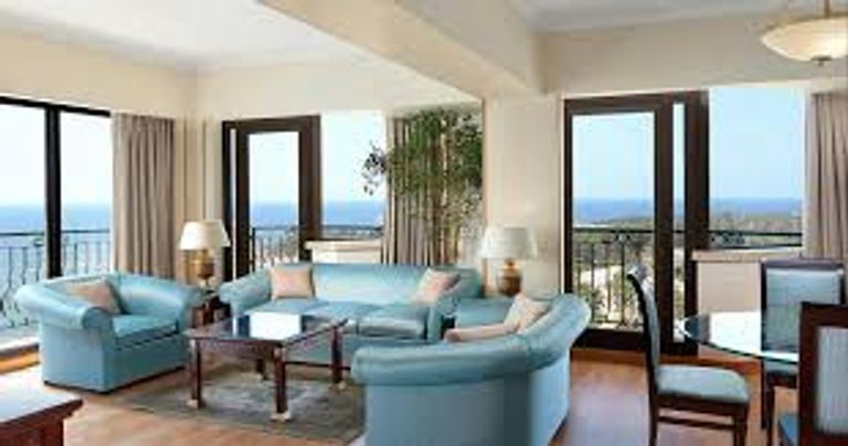 إقامة ملكية في الإسكندرية في فندق شيراتون المنتزه احتفالات رأس السنة في مصر