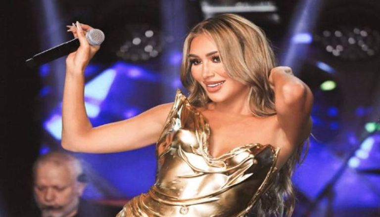 مايا دياب تشارك الغناء مع إبراهيم تاتليس