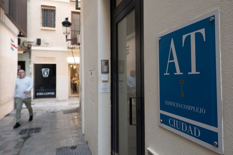 غرامة قياسية على Airbnb بسبب المساكن غير المرخصة - أ ف ب غرامة قياسية على Airbnb بسبب المساكن غير المرخصة - أ ف ب