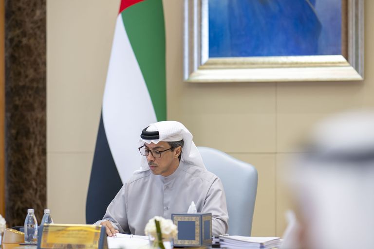 جانب من اجتماع مجلس إدارة مصرف الإمارات المركزي