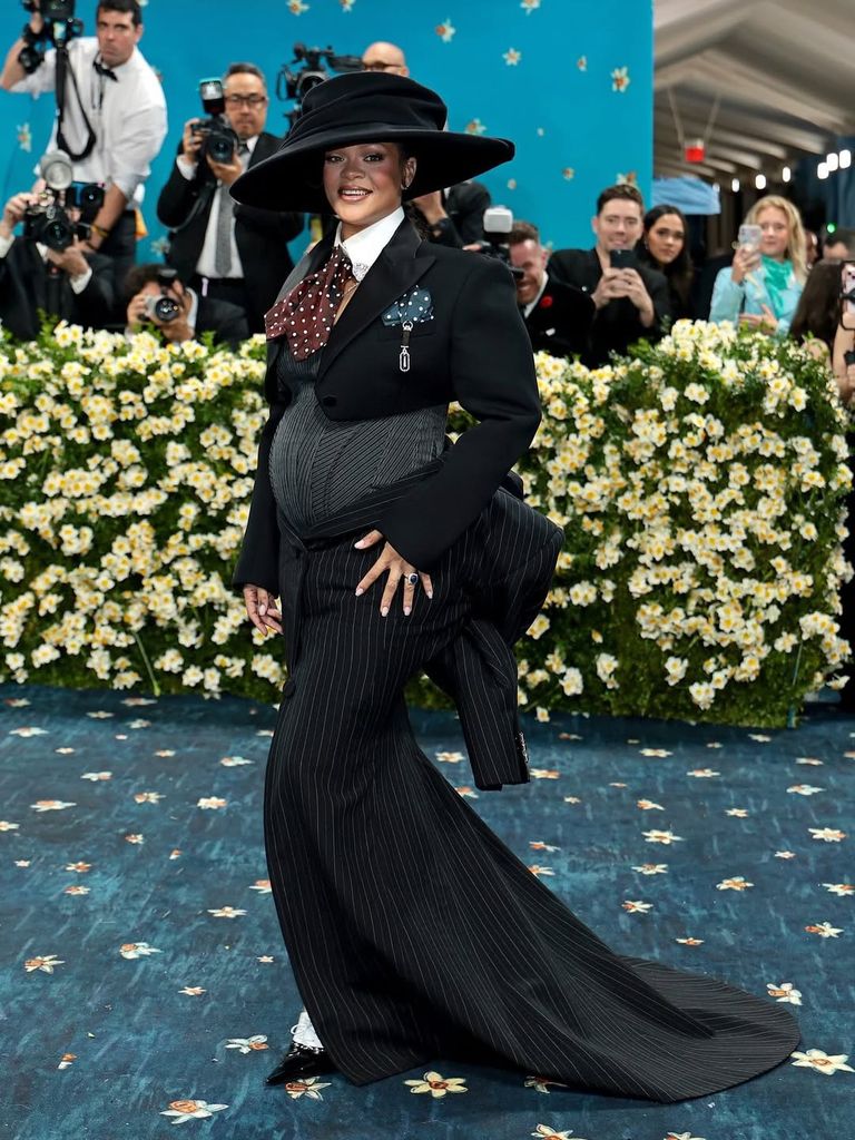 الفنانة ديمي مور