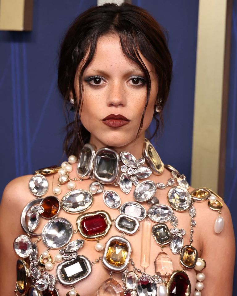 الفنانة ديمي مور