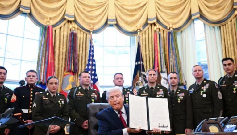 ترامب بعد توقيع أمر الفنتانيل