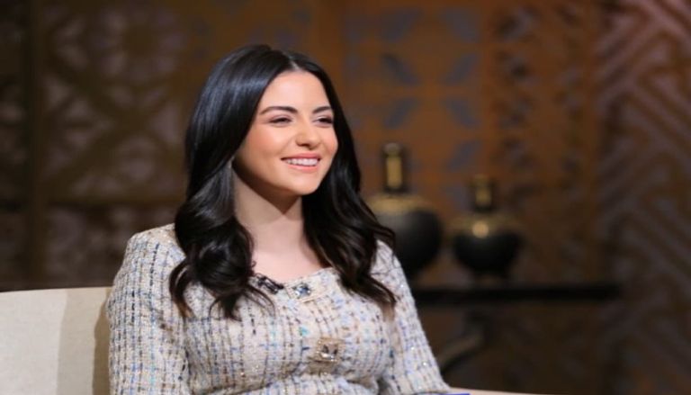 فيديو زينة أحمد يثير الجدل على مواقع التواصل